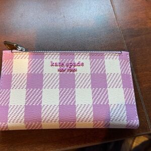 Like New Kate Spade Small Wallet/Card Holder